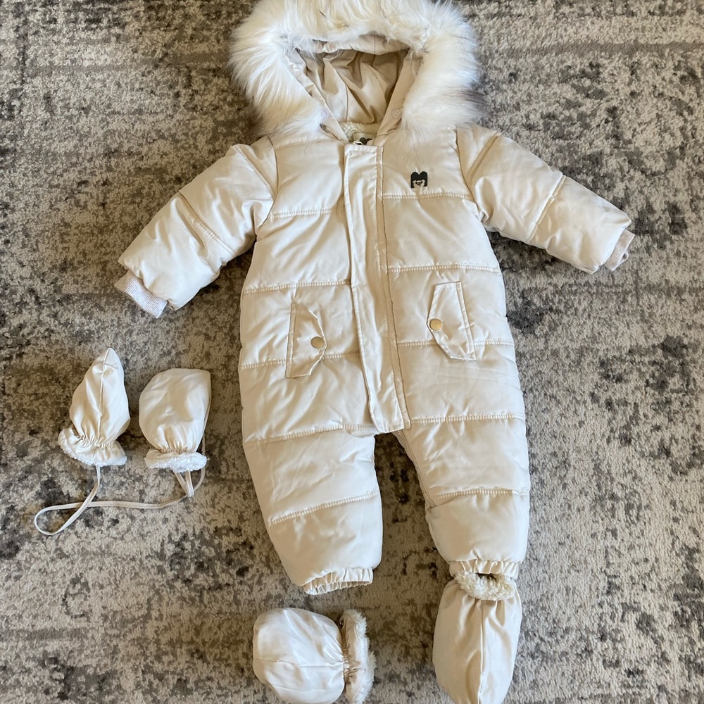 SOLD - 12-18M snowsuit with matching booties and mitts
